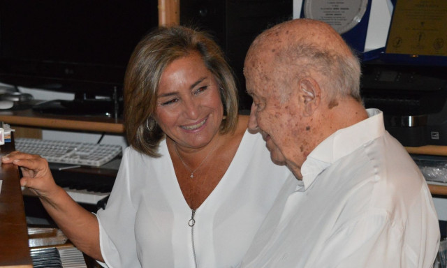 Λουκίλα Καρρέρ: Αυτό είναι το μεγάλο παράπονο του Μίμη Πλέσσα - Όσα αποκάλυψε η σύζυγός του