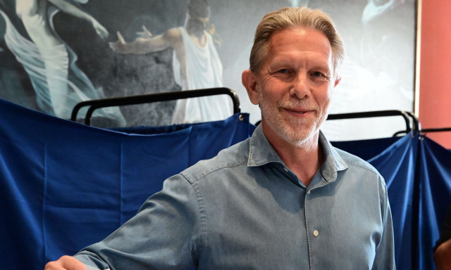 Αποτελέσματα εκλογών ΠΑΣΟΚ: Ο Γερουλάνος έχει προβάδισμα 10 μονάδες στην Α' Αθηνών