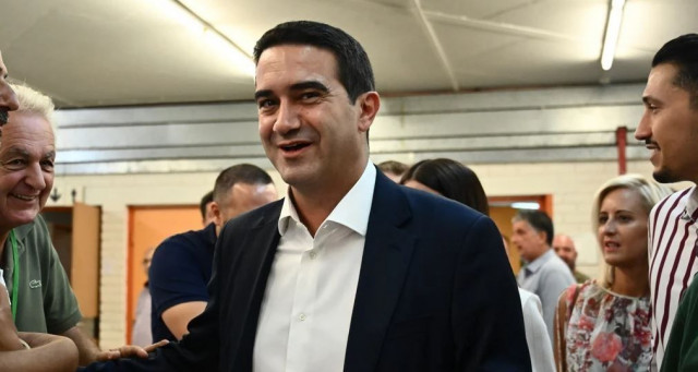 Εκλογές ΠΑΣΟΚ: Ψήφισε στην Ηλεία ο Μιχάλης Κατρίνης