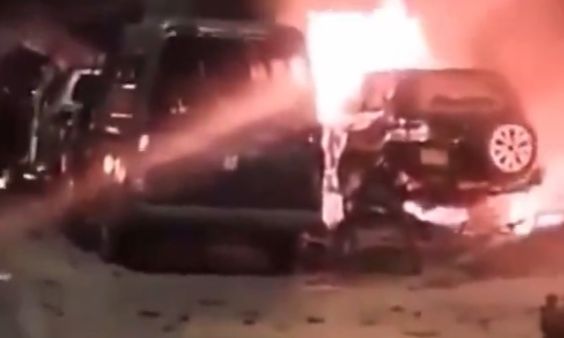 Βομβιστής αυτοκτονίας στο Πακιστάν: Μεγάλη έκρηξη έξω από το αεροδρόμιο στο Καράτσι