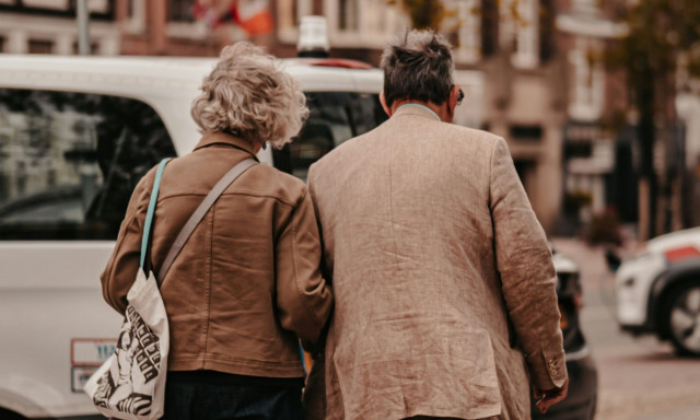Ανατροπή με τις συντάξεις Νοεμβρίου - Οι ημερομηνίες πληρωμής