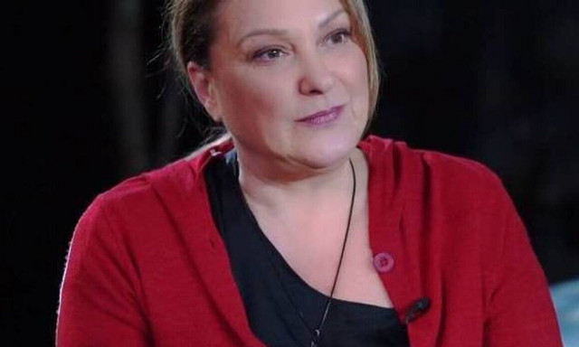 Ρένια Λουιζίδου: «Ο έρωτας έχει ένα κομμάτι εγωισμού που η αγάπη δεν το έχει»