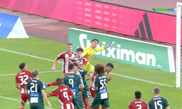 Super League: «Κανένα πέναλτι στο Παναθηναϊκός – Ολυμπιακός, καμία παράβαση κατά της ΑΕΚ»