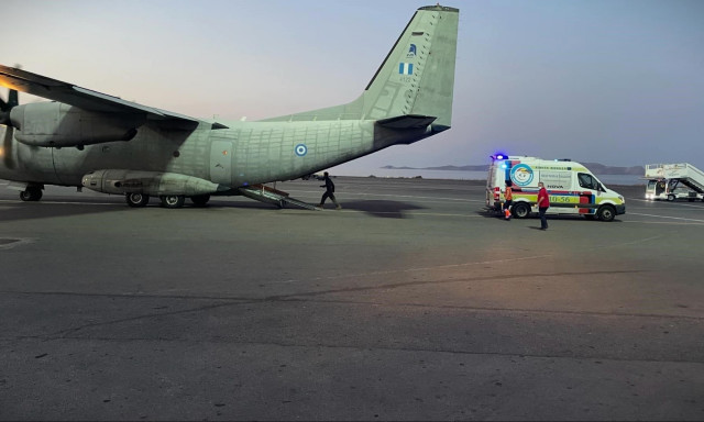 Αερογέφυρα ζωής για νεογέννητο - Μεταφέρθηκε στο Βενιζέλειο