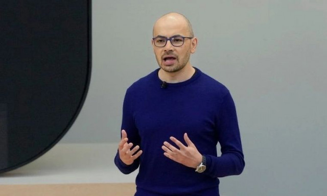 Ντέμης Χασάμπης: Ο «υπερήρωας της Τεχνητής Νοημοσύνης» που τιμήθηκε με το βραβείο Νόμπελ