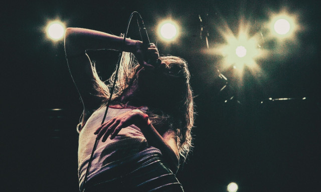 Βαρύ πένθος για γνωστή τραγουδίστρια - Η σπαρακτική ανάρτηση για τον θάνατο του πατέρα της