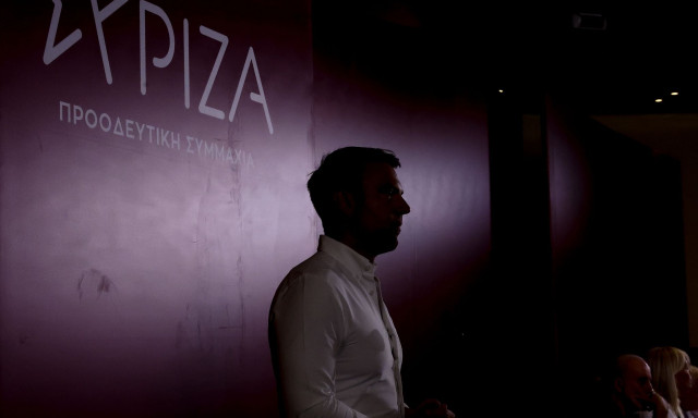 Η πλευρά Κασσελάκη βάζει «μπουρλότο» στις διαδικασίες του ΣΥΡΙΖΑ – Τα sms και η κινητοποίηση