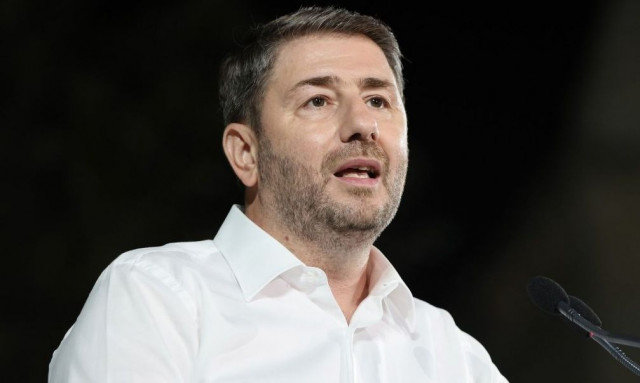 Ανδρουλάκης: «Τα καλύτερα ξεκινούν από τη Δευτέρα - Οι συνυποψήφιοί μου θα έχουν ρόλο»