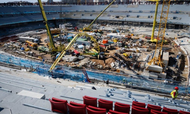 Ξύλο ανάμεσα σε Αλβανούς και Ρουμάνους εργάτες στο «Καμπ Νου»!