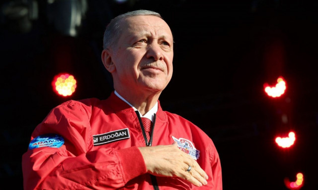 Hurriyet: «Η Τουρκία θέλει να συζητήσει την αμφισβήτηση της κυριαρχίας νησιών του Αιγαίου»