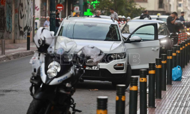 Αποκλειστικές πληροφορίες Newsbomb: Εντοπίστηκαν και πυροκροτητές στο όχημα στη Σωκράτους