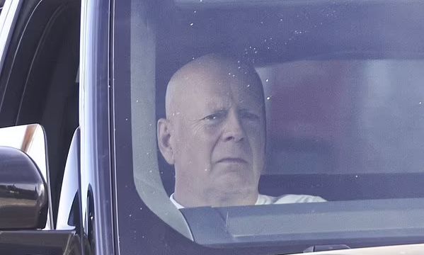 Μπρους Γουίλις: Νέα δημόσια εμφάνιση του ηθοποιού στο Λος Άντζελες