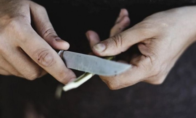 Γυναίκα σκότωσε τους γονείς της και ζούσε μαζί με πτώματά τους για 4 χρόνια