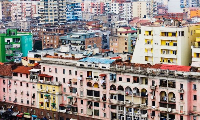 H Αλβανία ξεκινά ενταξιακές διαπραγματεύσεις στις 15 Οκτωβρίου - Στον «πάγο» τα Σκόπια