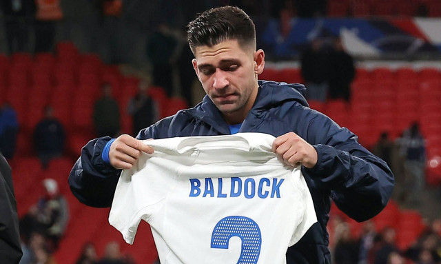 «Σπουδαίοι Έλληνες»: Τα πρωτοσέλιδα των αθλητικών εφημερίδων (12/10)