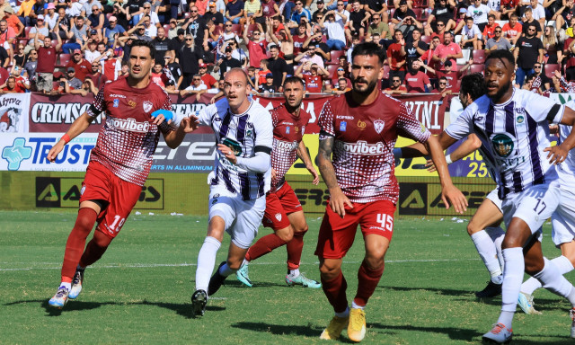 Super League 2: Περίπατος για την ΑΕΛ το ντέρμπι με τον Ηρακλή