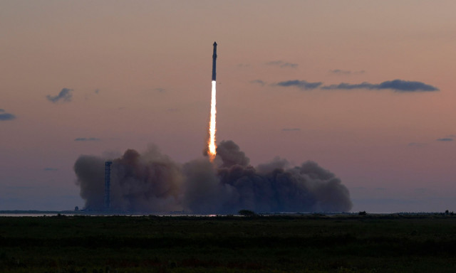 Space X: Μάγεψε η εκτόξευση του γιγαντιαίου πυραύλου Starship