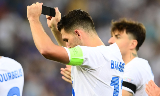 Ελλάδα - Ιρλανδία: Συγκλονιστικός Μπακασέτας - Η κίνηση για να τιμήσει τον Τζορτζ Μπάλντοκ (vid)