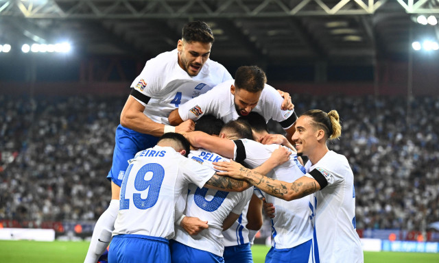 «Λατρεία» και «Αρχηγικά» η Εθνική Ελλάδας - Τα πρωτοσέλιδα των αθλητικών εφημερίδων