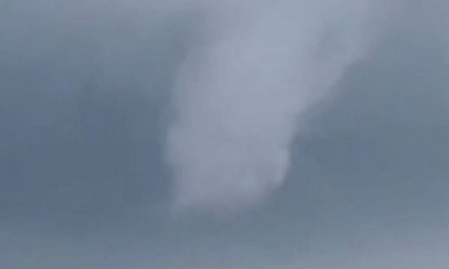 Σπάνιο και εντυπωσιακό φαινόμενο: Ανεμοστρόβιλος στο Ρέθυμνο
