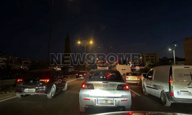 Κίνηση τώρα: «Κόλαση» ο Κηφισός – Απροσπέλαστο το ρεύμα προς Λαμία