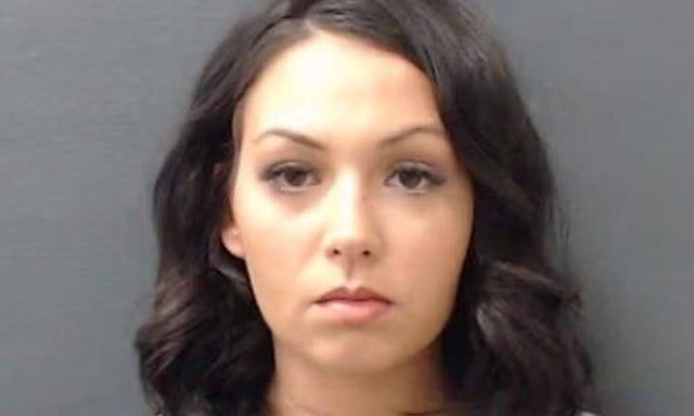 ΗΠΑ: Καθηγήτρια έκανε σεξ με μαθητή της μπροστά σε όλη την τάξη - Η ποινή που της επιβλήθηκε