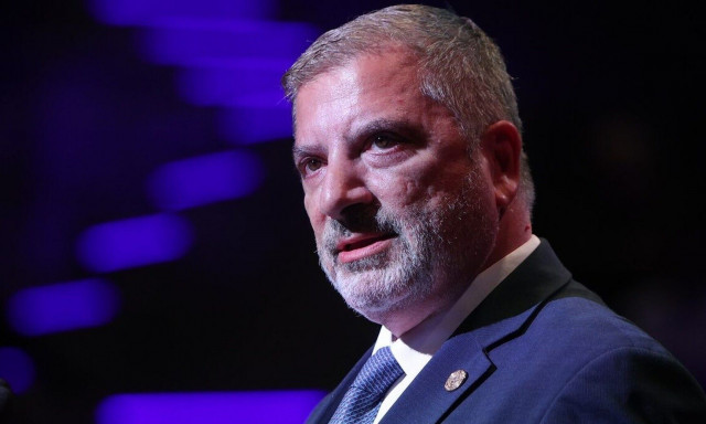 Γιώργος Πατούλης: «Προδόθηκε» στον «αέρα» ο γάμος με την σύντροφό του - «Να σας προλάβουμε ελεύθερο»