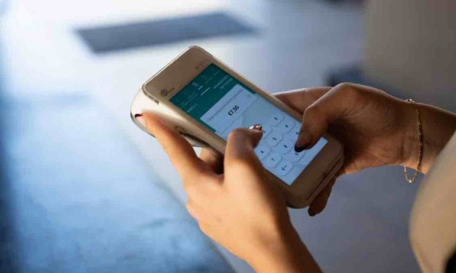 Φιλοδωρήματα: Γιατί η αλλαγή στη φορολόγηση είναι υπέρ των εργαζομένων