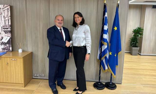 Συνάντηση Κεραμέως  - ΓΣΕΒΕΕ για μηχανισμό διαμόρφωσης κατώτατου μισθού και συλλογικές συμβάσεις