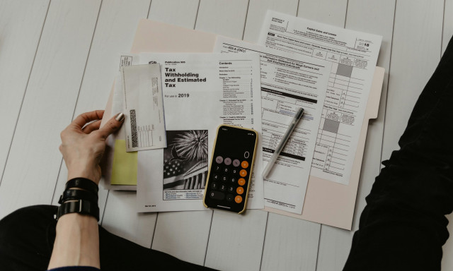 Χωρίς παράταση πλέον τέλη, φορολογικές δηλώσεις και ΕΝΦΙΑ – Πότε θα πληρώνουμε