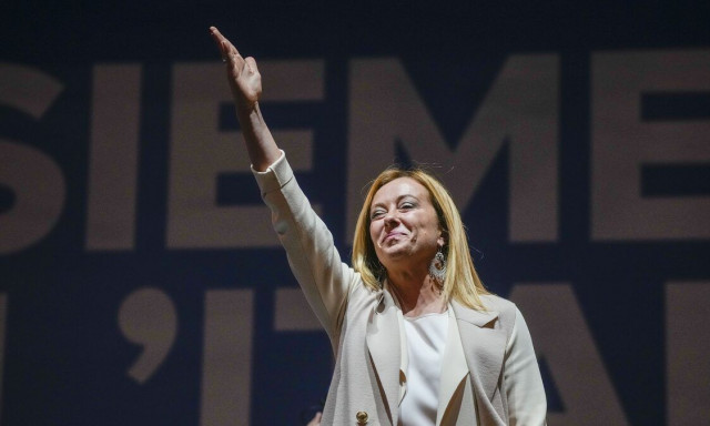 Απόφαση – σταθμός στην Ιταλία: «Οικουμενικό αδίκημα» η παρένθετη μητρότητα – Θρίαμβος για την Μελόνι