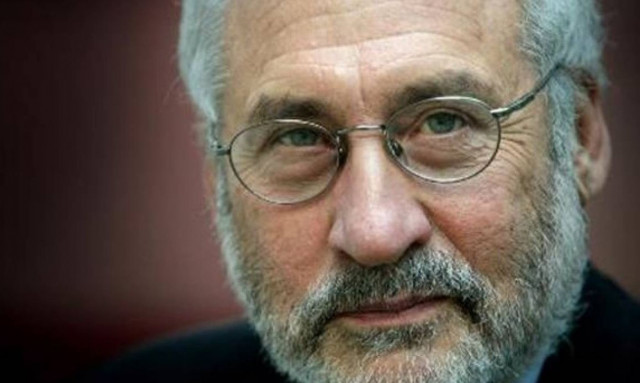 Στίγκλιτς: Η Τρόικα προκάλεσε πολύ αργή ανάκαμψη της Ελλάδας