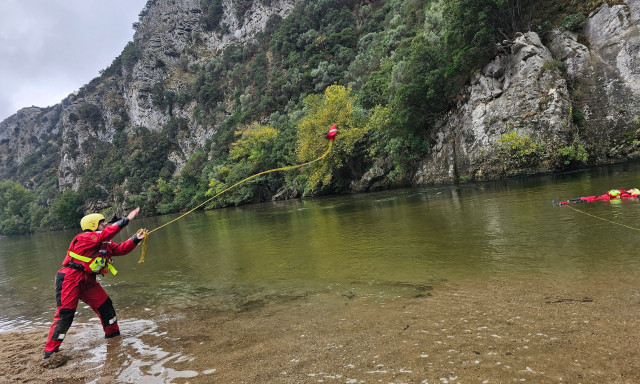 Ο ΕΕΣ πραγματοποίησε εντυπωσιακή εκπαίδευση διάσωσης σε ορμητικά νερά στον Ποταμό Νέστο