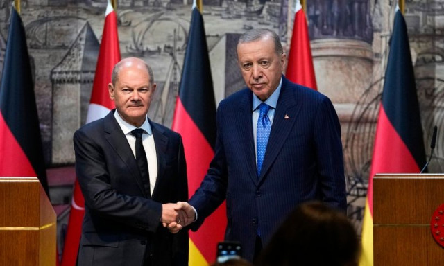 Η ενόχληση της Ελλάδας για τη στρατιωτική συνεργασία Τουρκίας- Γερμανίας