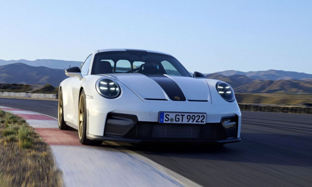 Η νέα Porsche 911 GT3 εiναι και πάλι σκληροπυρηνική!