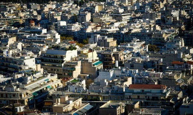 Διπλά βιβλία στα ενοίκια: Τα εικονικά συμβόλαια και οι διαπραγματεύσεις κάτω από το τραπέζι