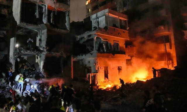 Νέοι ισραηλινοί βομβαρδισμοί στα νότια της Βηρυτού