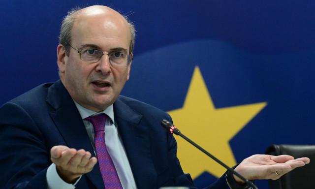 Χατζηδάκης: «Θα δημιουργήσουμε εθνικό μητρώο επιδομάτων – Στοχεύουμε σε δικαιότερη πολιτική»