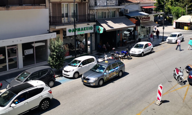 Έρευνα: Χρησιμοποιούμε το ΙΧ μας κυρίως για μικρές αποστάσεις και βλάπτουμε την υγεία μας