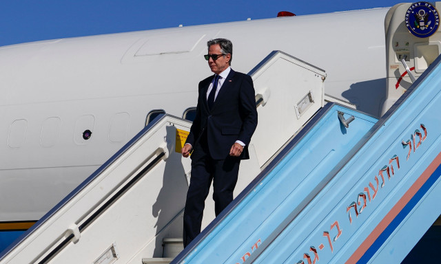 Μέση Ανατολή: Με πυραυλικό μπαράζ από τη Χεζμπολάχ η «υποδοχή» Μπλίνκεν στο Ισραήλ