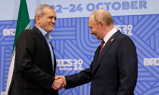 Ρωσία και Ιράν θα υπογράψουν συμφωνία συνεργασίας - Πεζεσκιάν: «Θα εξουδετερώσουμε τις κυρώσεις»