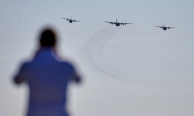 28η Οκτωβρίου: Μαχητικά αεροσκάφη «έσκισαν» τον ουρανό της Θεσσαλονίκης