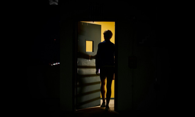 Θεσσαλονίκη: Επιτέθηκε στη σύζυγό του επειδή τον κλείδωσε έξω - «Είχε βάλει κοριό στο σπίτι»