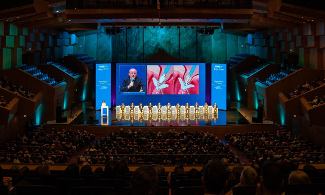 Στην «καρδιά της καινοτομίας» ΥΓΕΙΑ και ΜΗΤΕΡΑ - Το Διεθνές Κέντρο Καρδιοχειρουργικής Ελλάδος