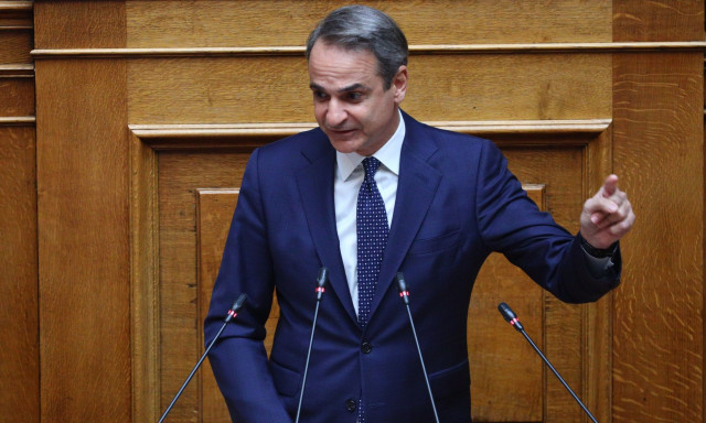 Στο μυαλό του Μητσοτάκη: Οι 5 κινήσεις του πρωθυπουργού για να αλλάξει την πολιτική ατζέντα