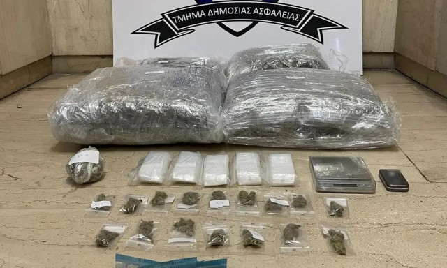 Άγιος Παντελεήμονας: Χειροπέδες σε δύο άτομα - Είχαν πάνω από 7 κιλά ακατέργαστης κάνναβης