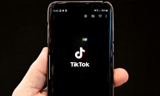 Αυτή είναι η νέα απάτη μέσω TikTok - Πώς μπορούν να σας μπλέξουν σε ξέπλυμα μαύρου χρήματος