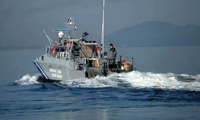 Σάμος: Ναυάγησε λέμβος με μετανάστες - Σε εξέλιξη η επίχειρηση η διάσωσης