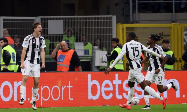 Serie A Ίντερ - Γιουβέντους 4-4