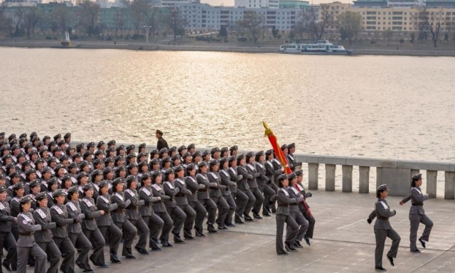 Βορειοκορεάτικα στρατεύματα πολεμούν στην Ουκρανία - Ε.Ε. και ΝΑΤΟ βλέπουν «σημαντική κλιμάκωση»